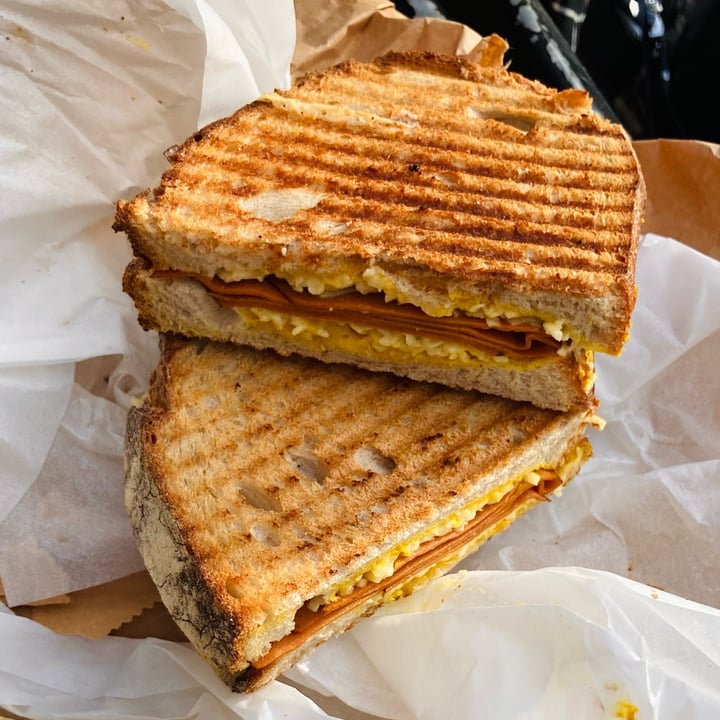 photo of Black Rabbit Ham and Cheese Toastie shared by @katelouisepowell on  31 Jan 2022 - review