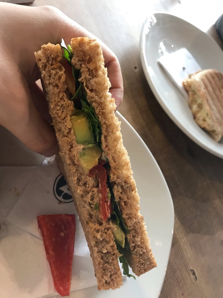 photo of Caffè Nero Vegan Club Sandwich shared by @nekocake on  16 Sep 2019 - review