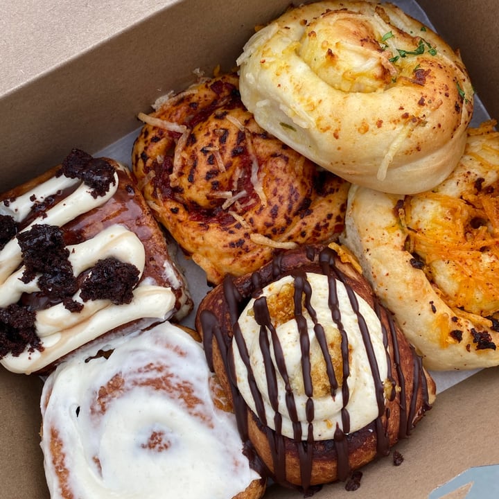 photo of Flourgirl Baking Mixed Box shared by @sophiechelin on  21 Feb 2021 - review