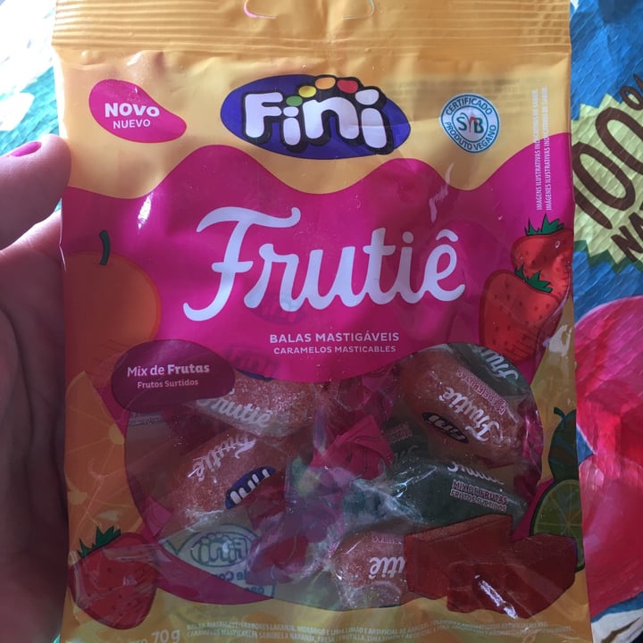 review photo of Fini Balas Mastigáveis shared by @cremasco on 18 Jul 2021 - review