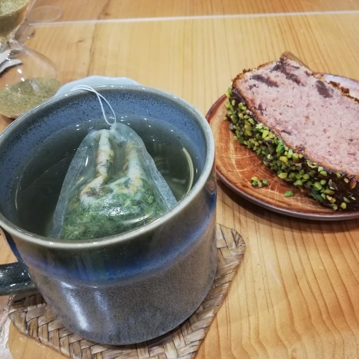photo of Kintsugi tea&cakes Matcha-genmaicha shared by @omsohum on  07 Feb 2021 - review