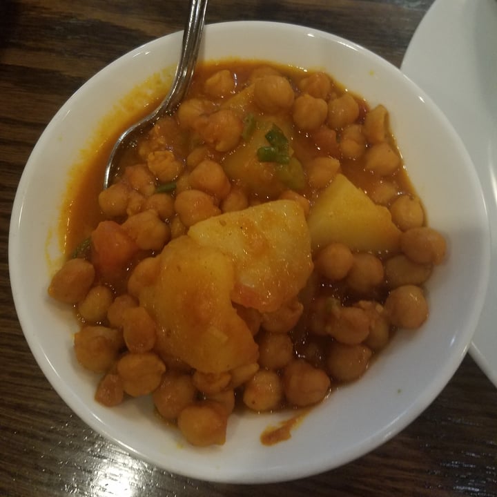 review photo of Saffron Indian Bistro Chana Masala shared by @gingerlynx on 23 May 2021 - review