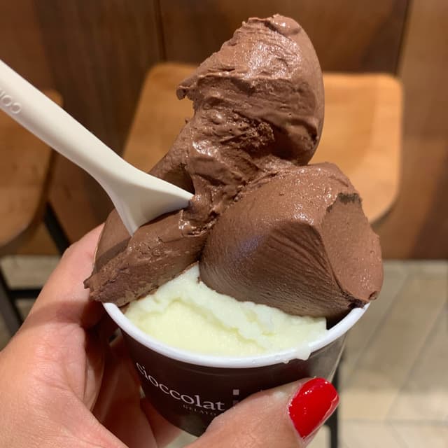 Foto do prato “Gelato Gusto Speciale Madagascar 71 %”