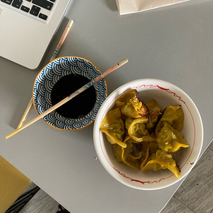 review photo of Omyu shojin Gyozas De Curry shared by @berevigna on 19 Oct 2021 - review