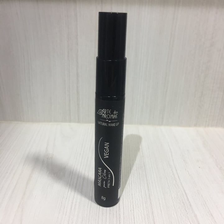 review photo of Arte dos Aromas Máscara Para Cílios Preta 3 Em 1 shared by @brunaduraes on 12 May 2022 - review