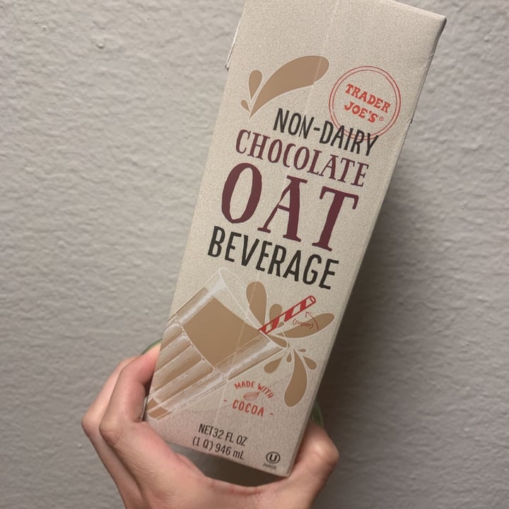 photo of Trader Joe's Non-Dairy Chocolate Oat Beverage shared by @stephisvegan on  12 Feb 2021 - review