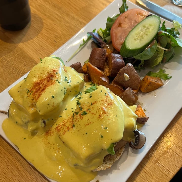 photo of Lotus Seed vegan Vegan Benedict shared by @wafflez on  25 Jun 2022 - review