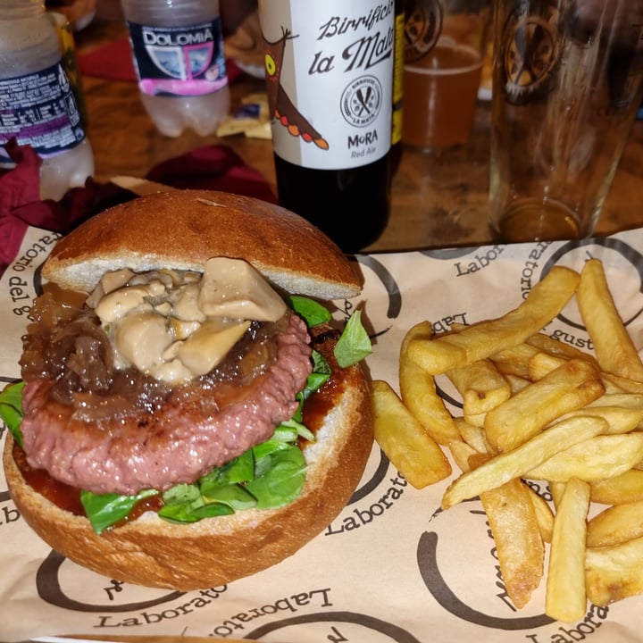 photo of Senape • Laboratorio del Gusto Burger Beyond Garibaldi shared by @markonizua on  27 Aug 2021 - review