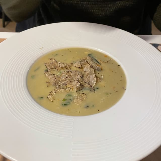 Photo of the dish “Macco Di Fave Con Biete, Carboncelli E Tartufo Nero”