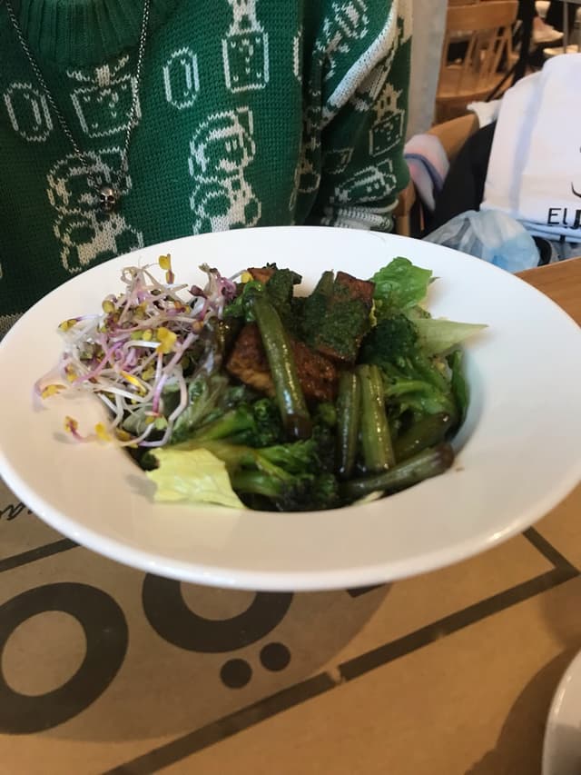 Photo of the dish “Ensalada Proteica De Tofu”