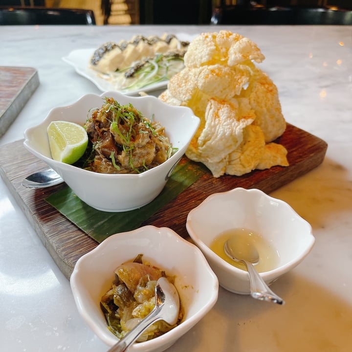 photo of Violet Oon Satay Bar & Grill Eggplant Goreng Dip with Emping Cracker shared by @veggiexplorer on  23 Jan 2021 - review