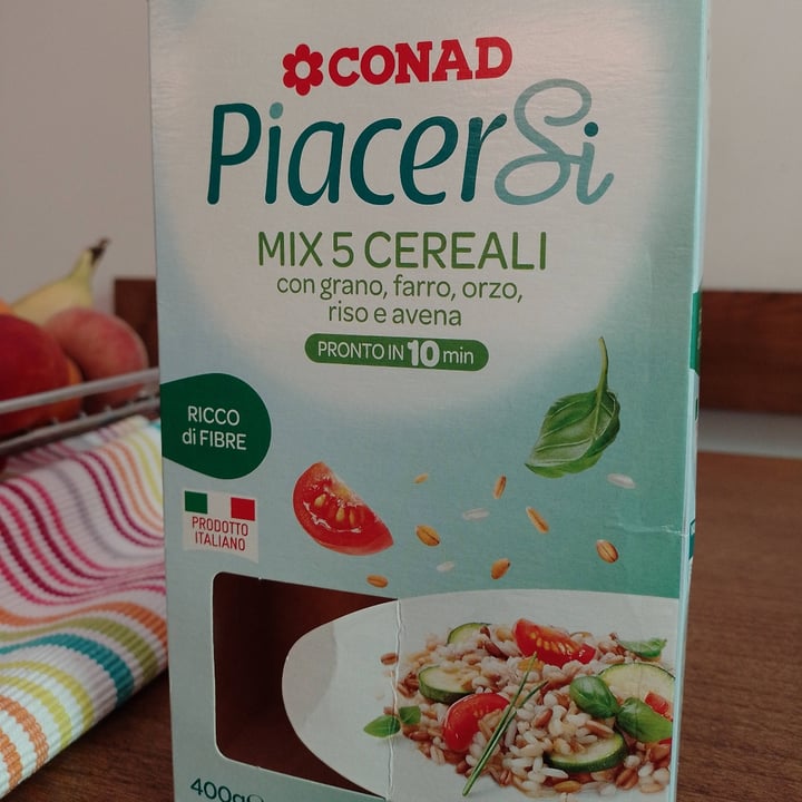 photo of Conad piacersi mix 5 cereali shared by @wooby on  14 Jun 2022 - review