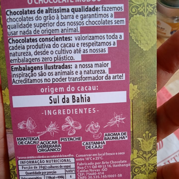 review photo of Arte Chocolate Chocolate Branco Com Pistache shared by @carolcherry on 09 Aug 2022 - review