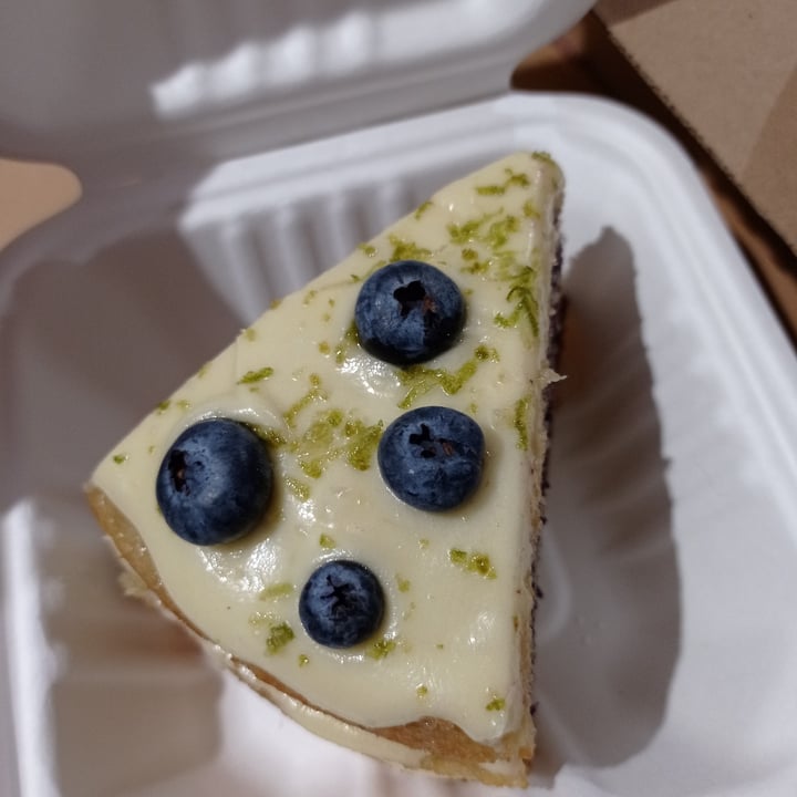 review photo of Ixteriolo's Pastel de Blueberry shared by @dinoh on 28 Aug 2021 - review