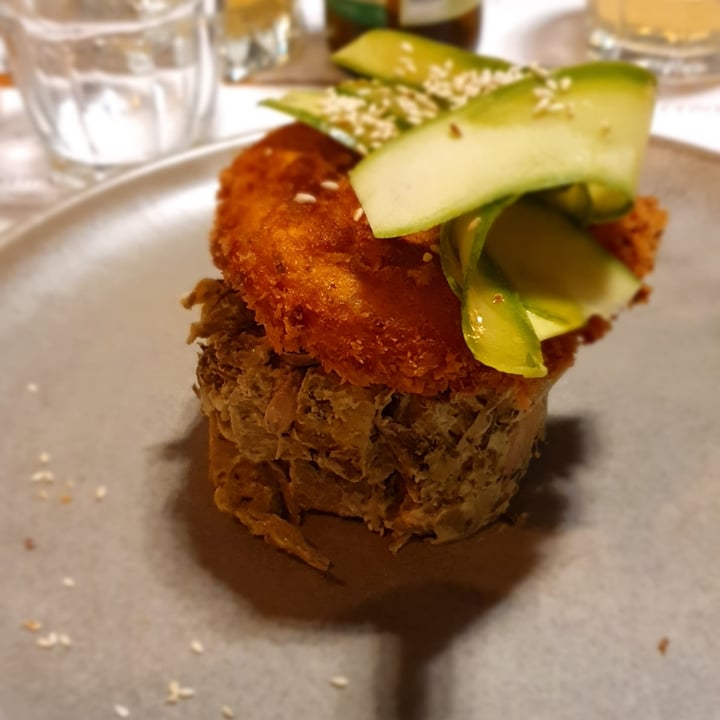 review photo of Romeow Cat Bistrot jack fruit in salsa tartara, zucchine marinate al sesamo tostato, pomodori verdi fritti shared by @michibi on 16 Sep 2022 - review