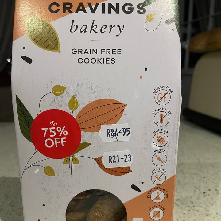 review photo of Cravings Bakery Chocolate Chip Cookies shared by @lache on 30 Jun 2021 - review
