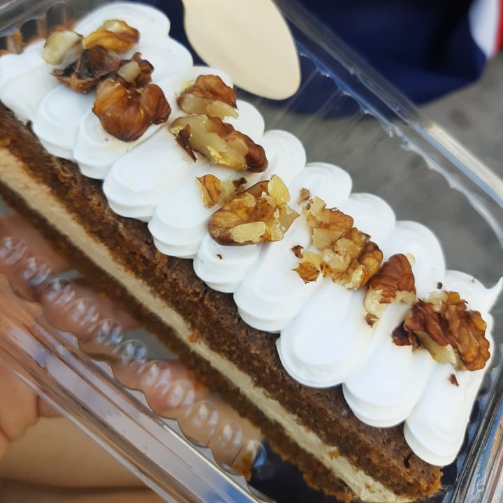 photo of GOPAL Orgánico & Natural Carrot Cake shared by @micol on  28 Feb 2021 - review