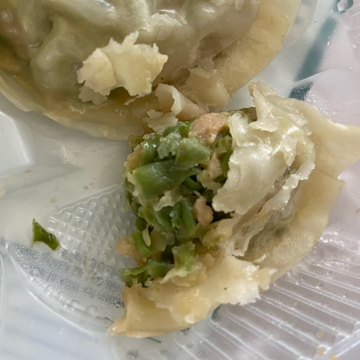 photo of OmniFoods OmniEat: Green Bean Gyoza shared by @misssedgwick on  22 Mar 2022 - review