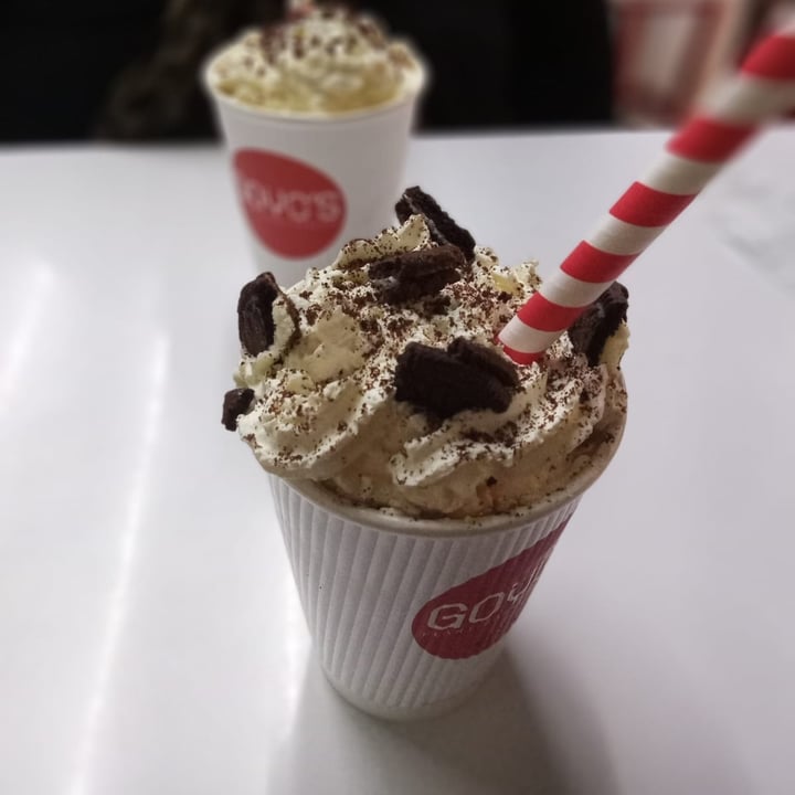 review photo of Goyoâs Plant-Based Burgers Roma Malteada de Oreo shared by @monsecitaaa on 31 Aug 2021 - review