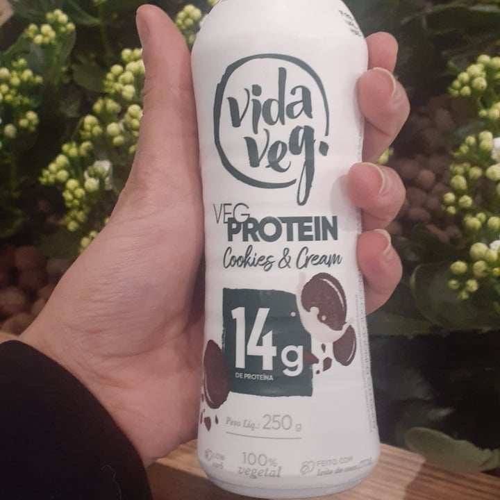 review photo of Vida Veg Iogurte proteico sabor Cookies & Cream shared by @aveganina on 05 Jun 2022 - review