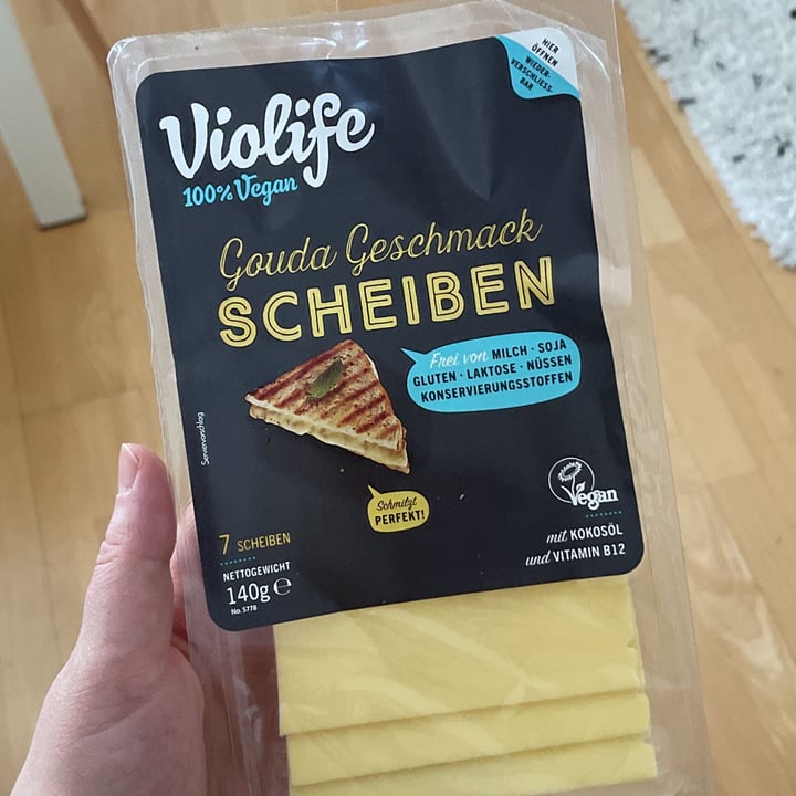 photo of Violife Original Flavor Cheese Slices shared by @hereitsvale on  10 Mar 2022 - review