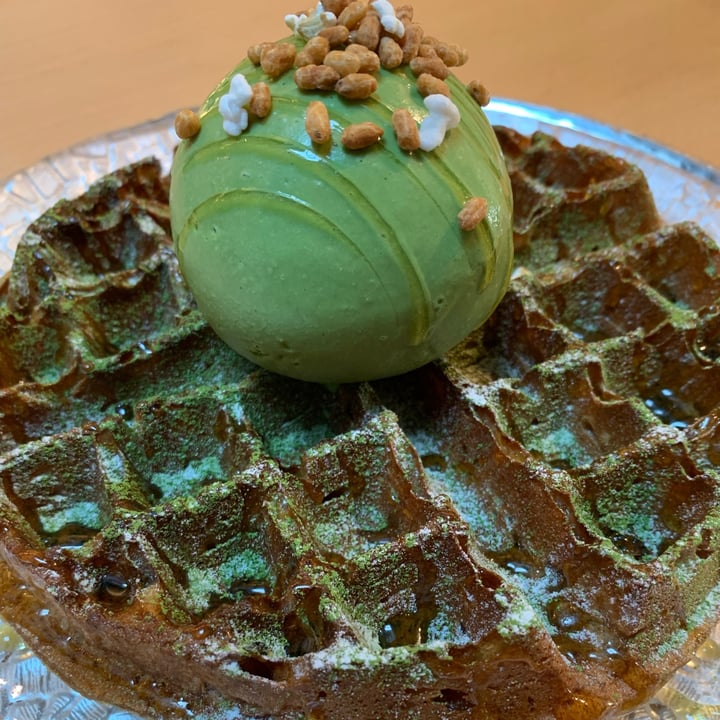 photo of Hvala Craig Road Mochi Waffles with gelato shared by @mel on  07 Nov 2021 - review