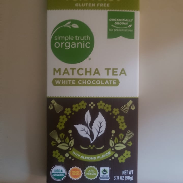 photo of Simple Truth Matcha Tea White Chocolate shared by @phunkyfrogs on  04 Jun 2020 - review