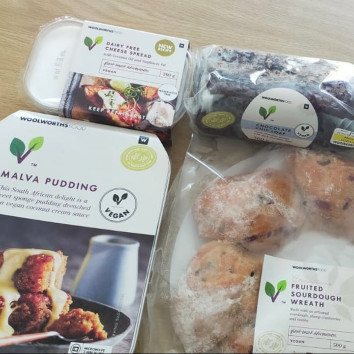 review photo of Woolworths Food Dairy Free Cheese Spread shared by @carolize on 12 Jan 2022 - review