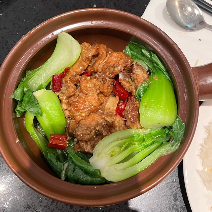 photo of Viet Family - The Vegan House Lemongrass chick’n shared by @spearl on  15 Sep 2022 - review