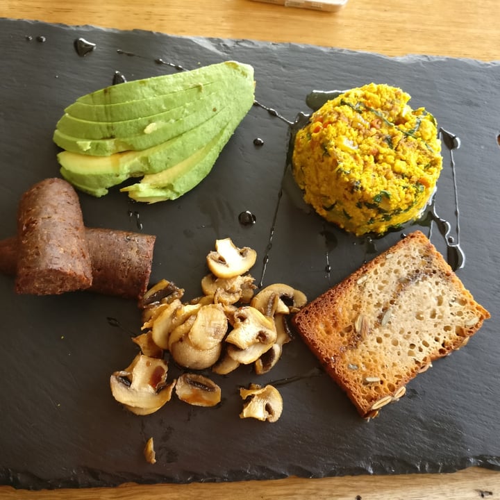 photo of Scheckter's RAW Gourmet Tofu Scramble shared by @sharkyy on  28 Jun 2020 - review