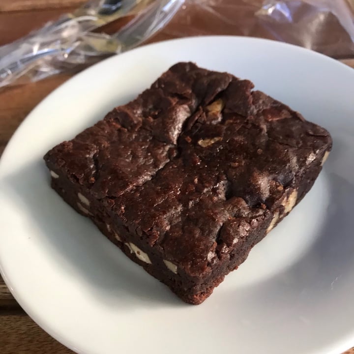 photo of Amelia Café brownie shared by @leilavilco on  04 Apr 2021 - review