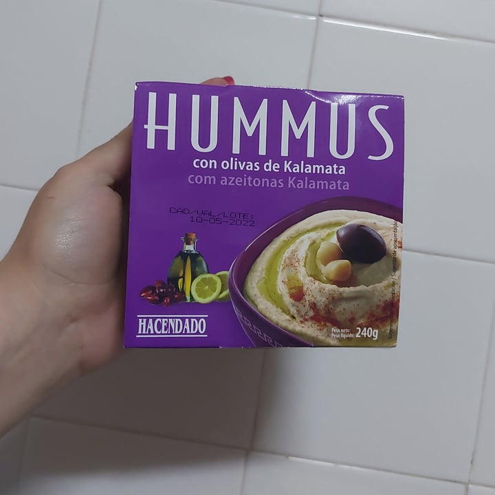 photo of Hacendado Hummus con Olivas de Kalamata shared by @vegeverdeen on  13 Jul 2022 - review