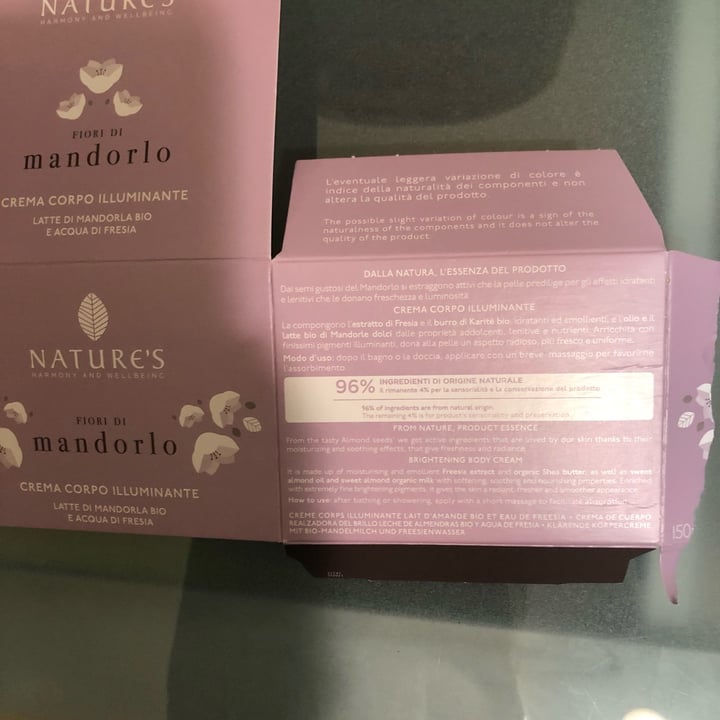 photo of NaturesPlus Crema corpo shared by @silos on  12 Mar 2022 - review