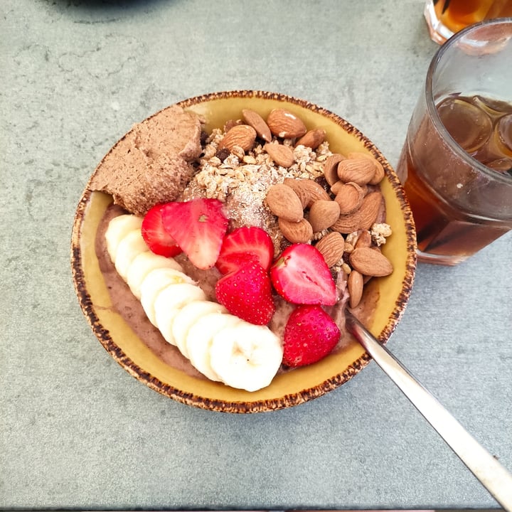 photo of Shake Cafe Chocolate Bowl shared by @syliza on  06 Jun 2022 - review