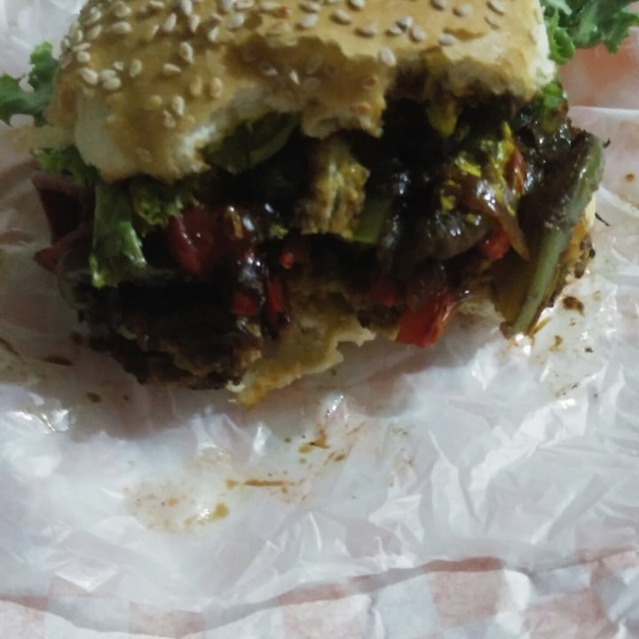 photo of Soyla Burger Hamburguesa 🍔 shared by @dainbm on  12 Mar 2022 - review