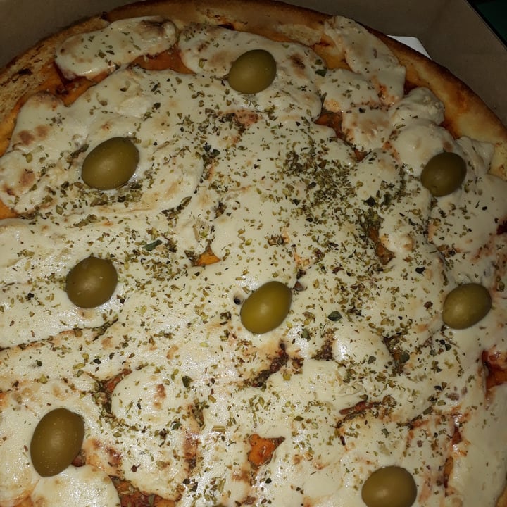 photo of Empanadas de 10 - San Justo Pizza Muzzarella Al Molde shared by @regivegana on  19 May 2020 - review