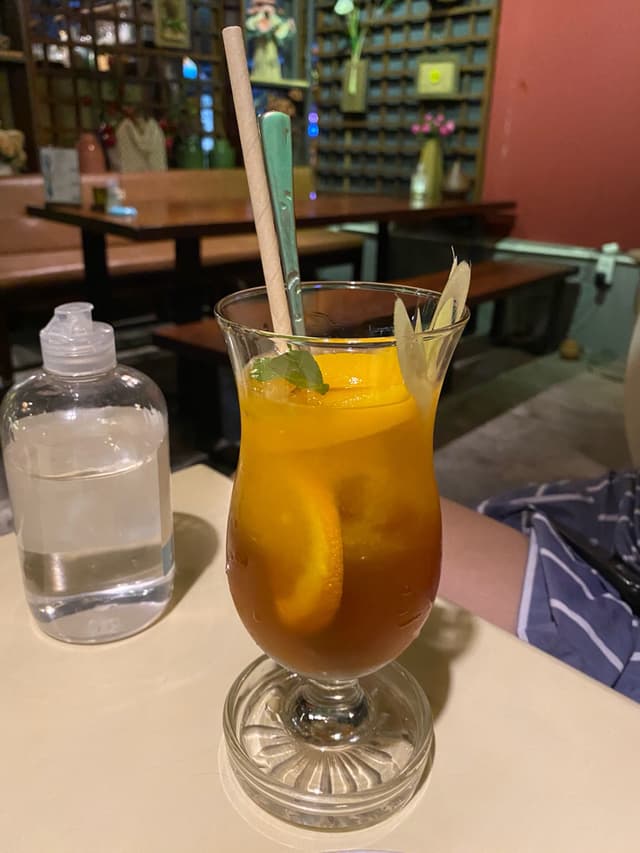 菜肴“Trà cam đào”的照片
