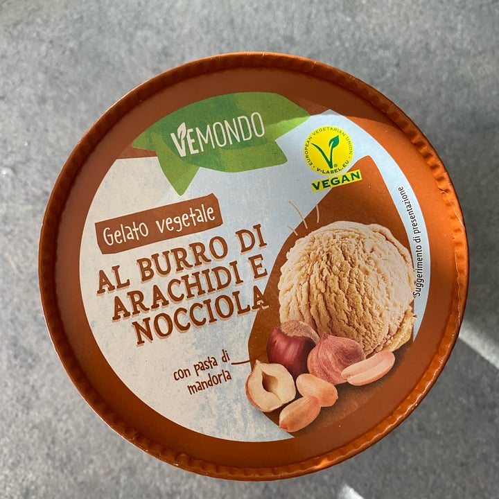 review photo of Vemondo Gelato al burro di arachidi e nocciola shared by @sarasav on 16 May 2022 - review