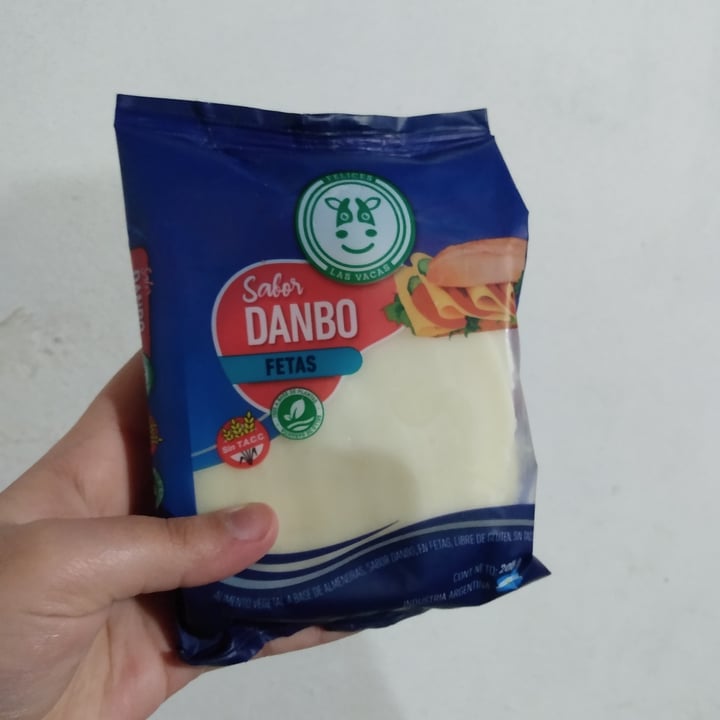 photo of Felices Las Vacas Queso en fetas tipo danbo shared by @tamara-mascarini on  03 Aug 2022 - review