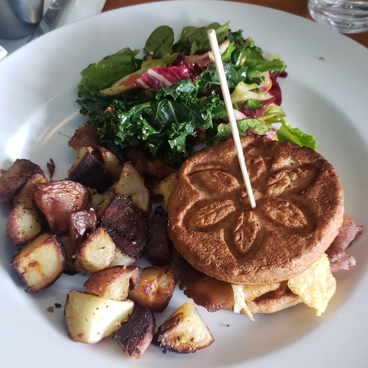 photo of The Wallflower wallflower waffle sandwich shared by @daniella7 on  10 Jul 2022 - review