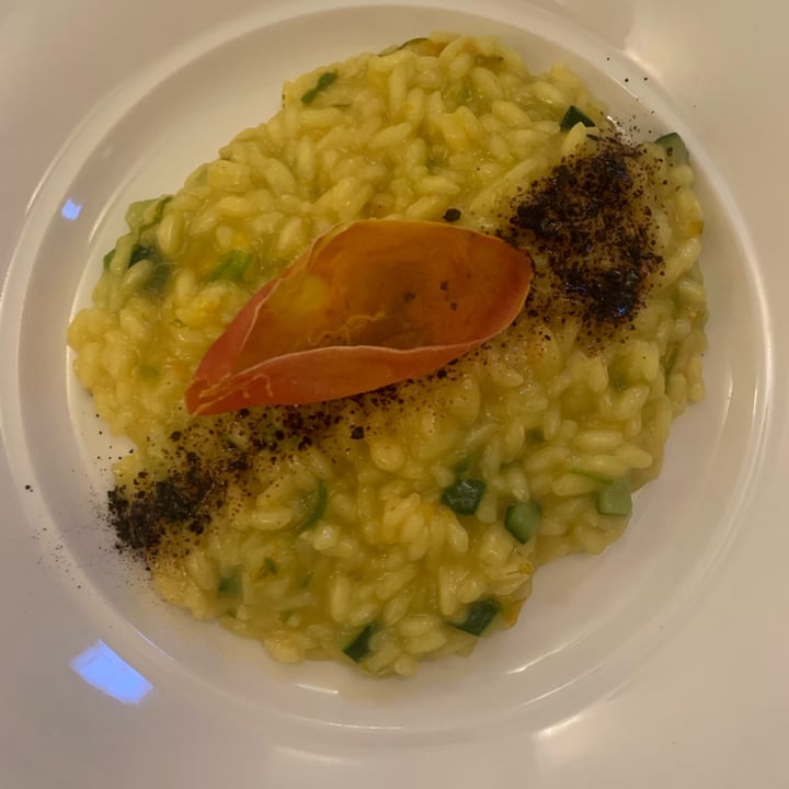 review photo of La Limonera Risotto con verdure e liquirizia shared by @aripiu on 09 May 2022 - review