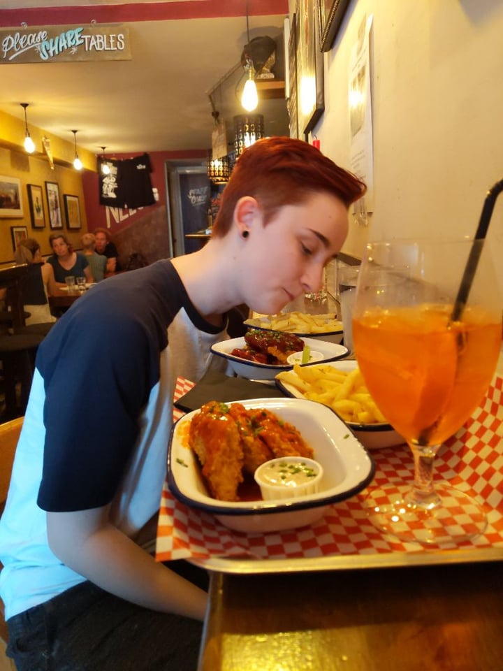 photo of The Full Nelson Wings (with buffalo sauce) shared by @monsterowl on  10 Jul 2019 - review