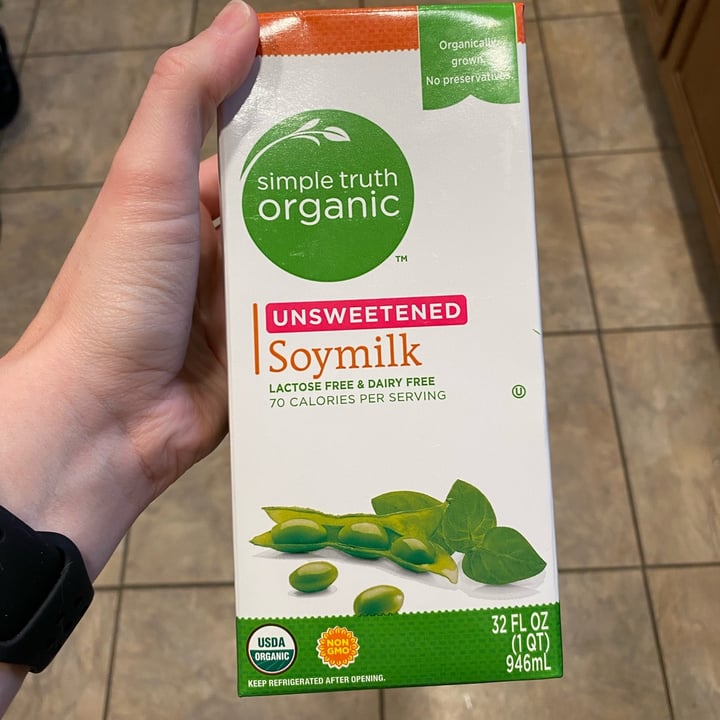 photo of Simple Truth Unsweetened Soy Milk shared by @brittanymiller on  06 Oct 2022 - review