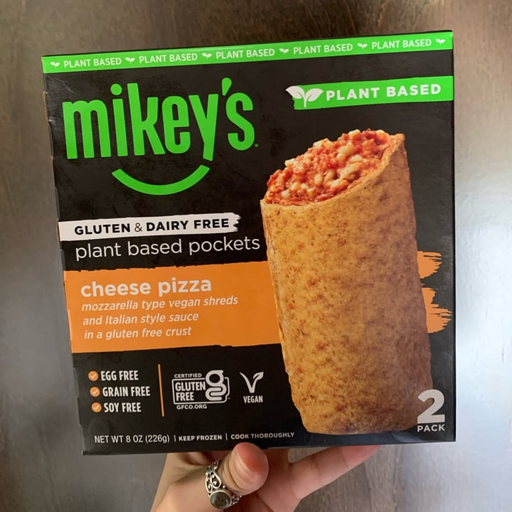 photo of Mikey’s Cheese pizza pockets shared by @celinaserenity on  30 Mar 2022 - review