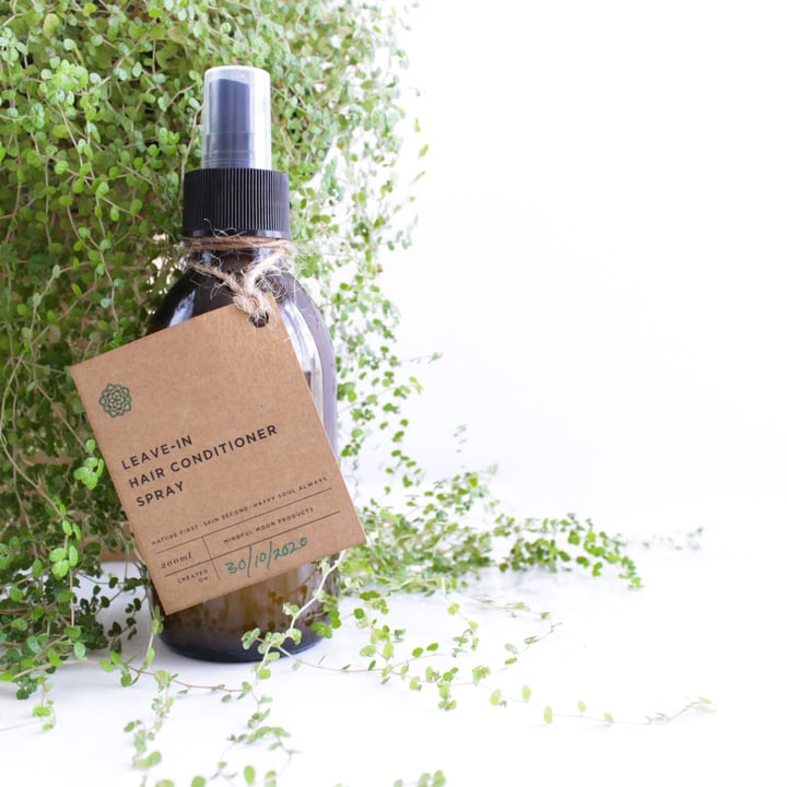 review photo of Mindful Moon LEAVE-IN CONDITIONER SPRAY shared by @thegreenveganchick on 27 Dec 2020 - review
