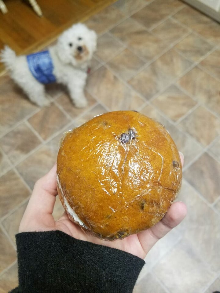photo of Subculture Pumpkin Chip Cookie Creme Sandwich shared by @joyrose on  27 Oct 2019 - review