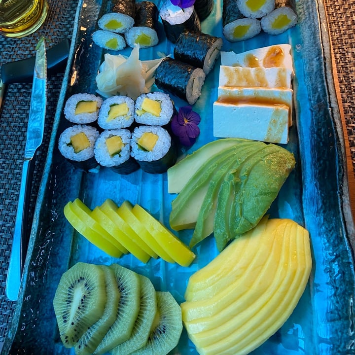 photo of BLU Restaurant & Lounge Sashimi Vegan shared by @chiarapolti on  19 Jun 2022 - review