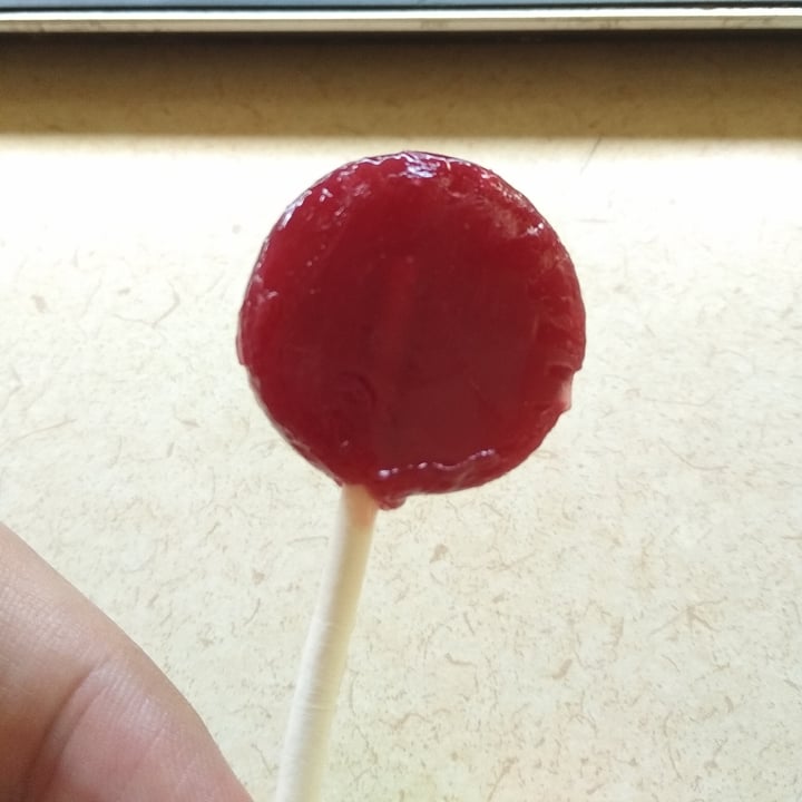 review photo of YumEarth Organic Pop - Googly Grape shared by @cody on 27 Jan 2021 - review