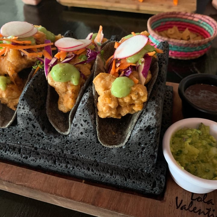 review photo of Lola Valentina Tacos De Coliflor shared by @vegkiki on 05 Nov 2020 - review
