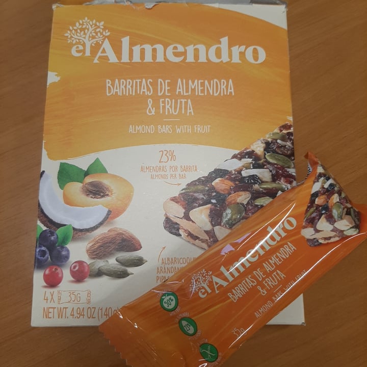 review photo of El Almendro Barritas De Almendra Y Fruta shared by @luuuom on 12 Apr 2022 - review